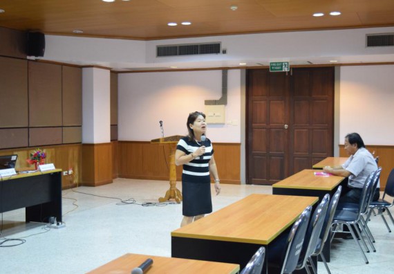 ภาพกิจกรรม คณะวิทยาศาสตร์และเทคโนโลยี เข้าร่วมอบรมเชิงปฏิบัติการตามโครงการ 1 อาจารย์ 1 ผลงานวิชาการด้านงานวิจัย เรื่อง จริยธรรมการวิจัยในมนุษย์ : การเขียนโครงการวิจัยและการขอรับรอง