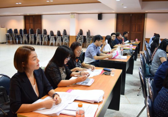 ภาพกิจกรรม คณะวิทยาศาสตร์และเทคโนโลยี เข้าร่วมอบรมเชิงปฏิบัติการตามโครงการ 1 อาจารย์ 1 ผลงานวิชาการด้านงานวิจัย เรื่อง จริยธรรมการวิจัยในมนุษย์ : การเขียนโครงการวิจัยและการขอรับรอง