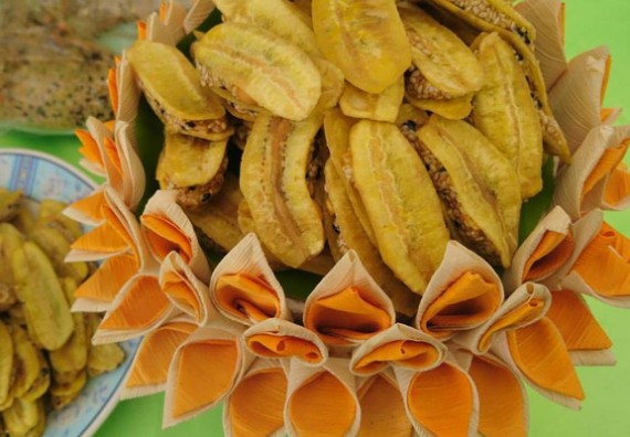 ภาพกิจกรรม คณะวิทยาศาสตร์และเทคโนโลยี เข้าร่วมนิทรรศการกล้วยไข่ครบวงจร ในงานประเพณี “สารทไทยกล้วยไข่และของดีเมืองกำแพง”