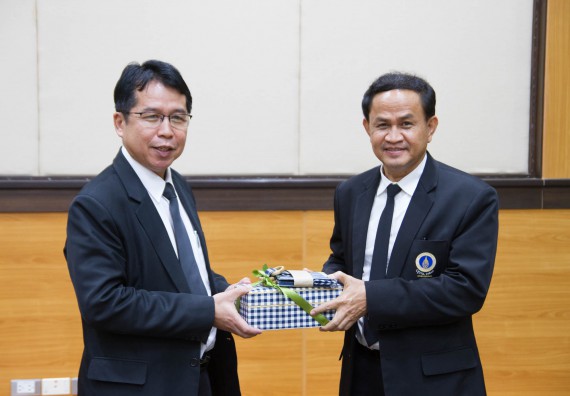 ภาพกิจกรรม คณะวิทยาศาสตร์และเทคโนโลยี เข้าร่วมตรวจประเมินคุณภาพการศึกษาภายใน ประจำปีการศึกษา 2559 ระดับมหาวิทยาลัย