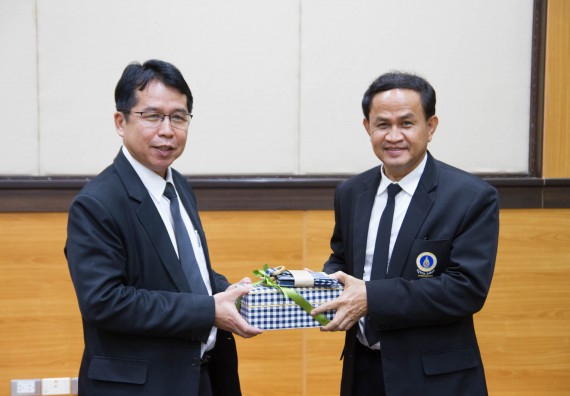 ภาพกิจกรรม คณะวิทยาศาสตร์และเทคโนโลยี เข้าร่วมตรวจประเมินคุณภาพการศึกษาภายใน ประจำปีการศึกษา 2559 ระดับมหาวิทยาลัย