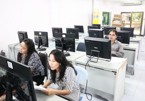 ภาพกิจกรรม คณะวิทยาศาสตร์และเทคโนโลยี จัดการประเมินประสิทธิภาพและประสิทธิผลการปฏิบัติราชการ ครั้งที่ 2 ประจำปีงบประมาณ 2560