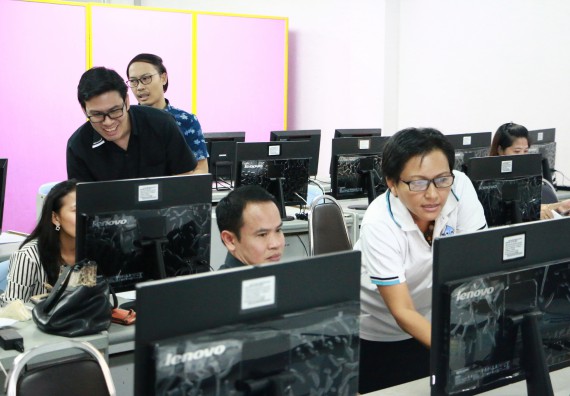 ภาพกิจกรรม คณะวิทยาศาสตร์และเทคโนโลยี จัดการประเมินประสิทธิภาพและประสิทธิผลการปฏิบัติราชการ ครั้งที่ 2 ประจำปีงบประมาณ 2560