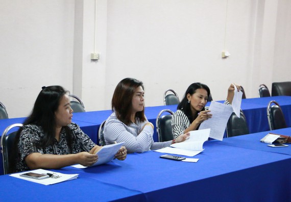 ภาพกิจกรรม คณะวิทยาศาสตร์และเทคโนโลยี จัดการประเมินประสิทธิภาพและประสิทธิผลการปฏิบัติราชการ ครั้งที่ 2 ประจำปีงบประมาณ 2560