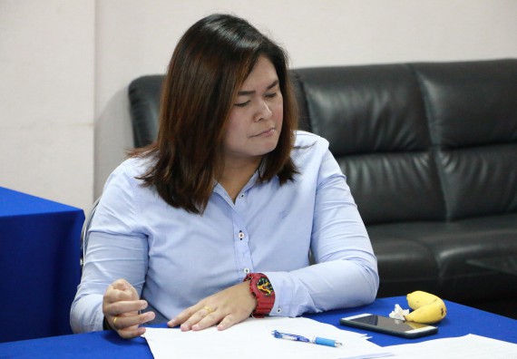 ภาพกิจกรรม คณะวิทยาศาสตร์และเทคโนโลยี จัดการประชุมอาจารย์และบุคลากรคณะวิทยาศาสตร์และเทคโนโลยี ครั้งที่ 2/2560