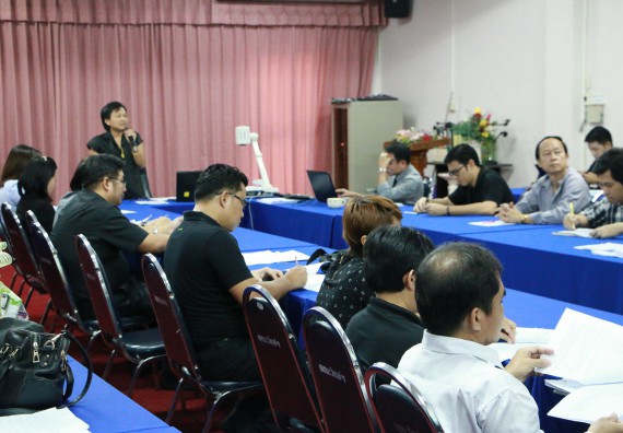 ภาพกิจกรรม คณะวิทยาศาสตร์และเทคโนโลยี จัดการประชุมอาจารย์และบุคลากรคณะวิทยาศาสตร์และเทคโนโลยี ครั้งที่ 2/2560