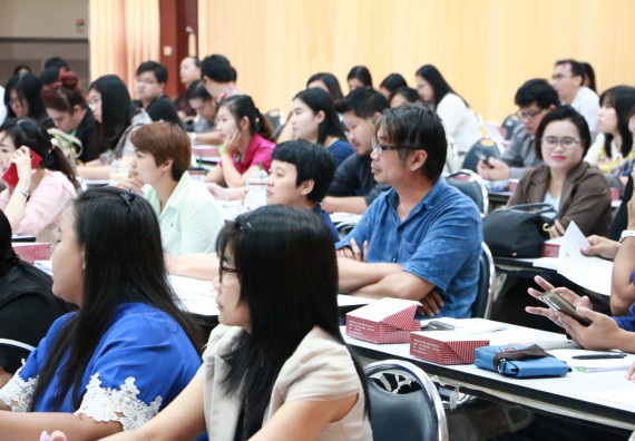 ภาพกิจกรรม คณะวิทยาศาสตร์และเทคโนโลยี เข้าร่วมโครงการฝึกอบรมหลักเกณฑ์และวิธีปฏิบัติเกี่ยวกับการจ่ายเงิน การรับเงินและการนำเงินส่งคลังผ่านระบบอิเล็กทรอนิกส์