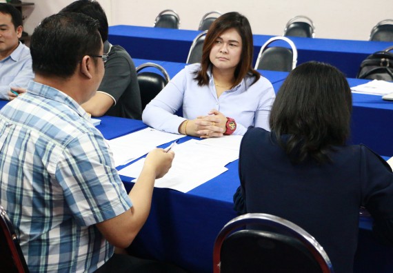 ภาพกิจกรรม คณะวิทยาศาสตร์และเทคโนโลยี เข้ารับการตรวจสอบประเมินผลการวางระบบการควบคุมภายใน ประจำปี 2560
