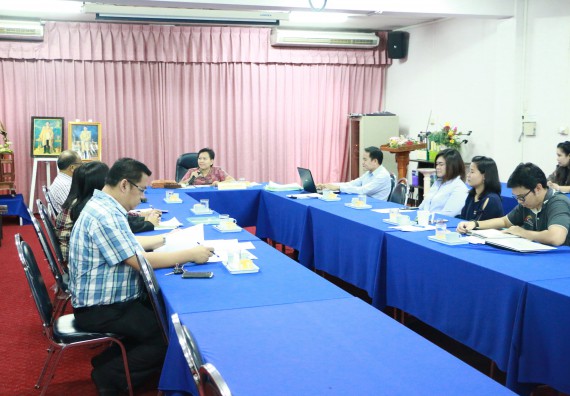 ภาพกิจกรรม คณะวิทยาศาสตร์และเทคโนโลยี เข้ารับการตรวจสอบประเมินผลการวางระบบการควบคุมภายใน ประจำปี 2560