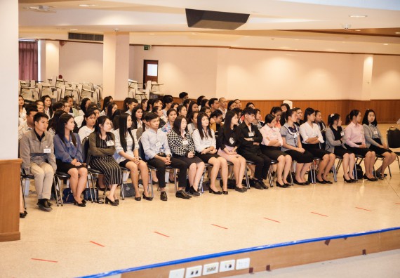 ภาพกิจกรรม พิธีฝึกซ้อมรับพระราชทานปริญญาบัตร  คณะวิทยาศาสตร์และเทคโนโลยี | วันที่ 6  พฤศจิกายน 2560