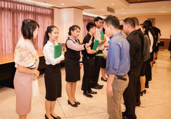 ภาพกิจกรรม พิธีฝึกซ้อมรับพระราชทานปริญญาบัตร  คณะวิทยาศาสตร์และเทคโนโลยี | วันที่ 6  พฤศจิกายน 2560