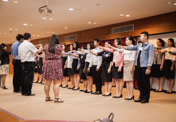 ภาพกิจกรรม พิธีฝึกซ้อมรับพระราชทานปริญญาบัตร  คณะวิทยาศาสตร์และเทคโนโลยี | วันที่ 6  พฤศจิกายน 2560