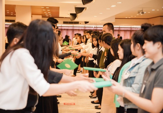 ภาพกิจกรรม พิธีฝึกซ้อมรับพระราชทานปริญญาบัตร  คณะวิทยาศาสตร์และเทคโนโลยี | วันที่ 6  พฤศจิกายน 2560
