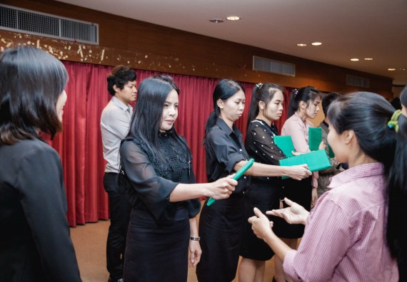 ภาพกิจกรรม พิธีฝึกซ้อมรับพระราชทานปริญญาบัตร  คณะวิทยาศาสตร์และเทคโนโลยี | วันที่ 6  พฤศจิกายน 2560