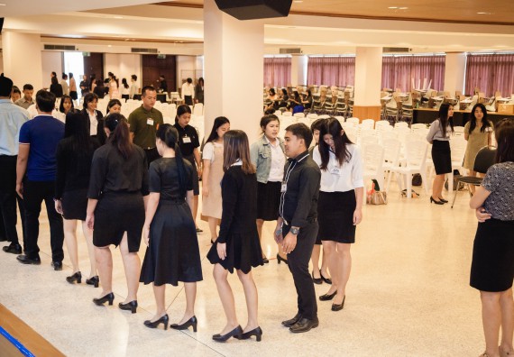 ภาพกิจกรรม พิธีฝึกซ้อมรับพระราชทานปริญญาบัตร  คณะวิทยาศาสตร์และเทคโนโลยี | วันที่ 6  พฤศจิกายน 2560