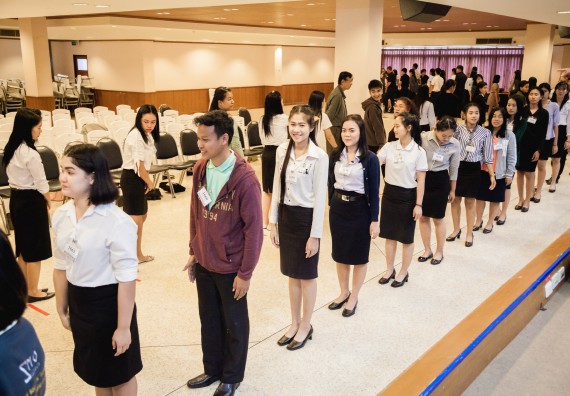 ภาพกิจกรรม พิธีฝึกซ้อมรับพระราชทานปริญญาบัตร  คณะวิทยาศาสตร์และเทคโนโลยี | วันที่ 6  พฤศจิกายน 2560