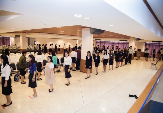 ภาพกิจกรรม พิธีฝึกซ้อมรับพระราชทานปริญญาบัตร  คณะวิทยาศาสตร์และเทคโนโลยี | วันที่ 6  พฤศจิกายน 2560