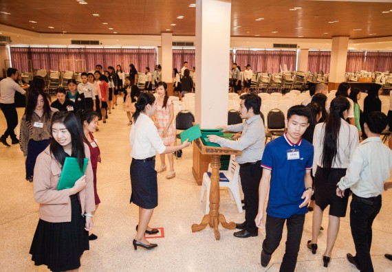 ภาพกิจกรรม พิธีฝึกซ้อมรับพระราชทานปริญญาบัตร  คณะวิทยาศาสตร์และเทคโนโลยี | วันที่ 6  พฤศจิกายน 2560