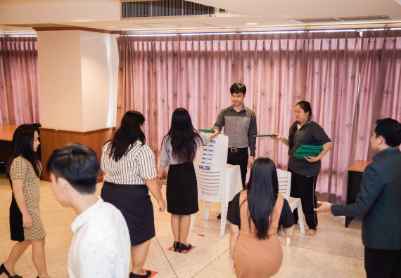 ภาพกิจกรรม พิธีฝึกซ้อมรับพระราชทานปริญญาบัตร  คณะวิทยาศาสตร์และเทคโนโลยี | วันที่ 6  พฤศจิกายน 2560