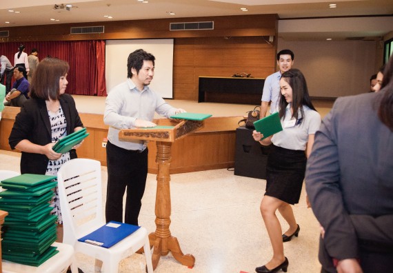 ภาพกิจกรรม พิธีฝึกซ้อมรับพระราชทานปริญญาบัตร  คณะวิทยาศาสตร์และเทคโนโลยี | วันที่ 6  พฤศจิกายน 2560