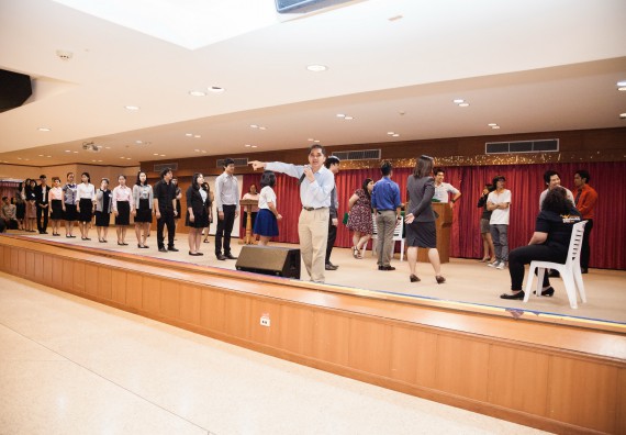 ภาพกิจกรรม พิธีฝึกซ้อมรับพระราชทานปริญญาบัตร  คณะวิทยาศาสตร์และเทคโนโลยี | วันที่ 6  พฤศจิกายน 2560