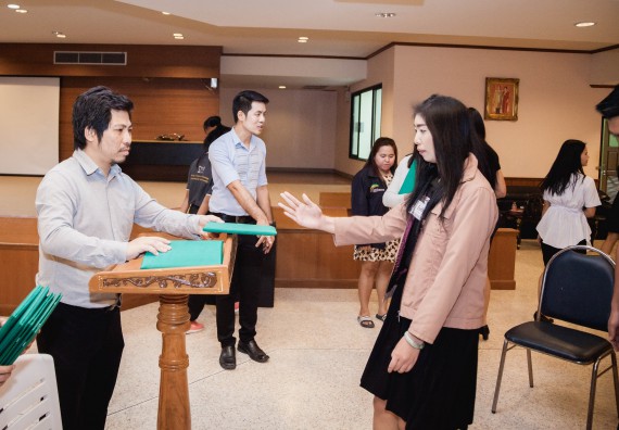 ภาพกิจกรรม พิธีฝึกซ้อมรับพระราชทานปริญญาบัตร  คณะวิทยาศาสตร์และเทคโนโลยี | วันที่ 6  พฤศจิกายน 2560