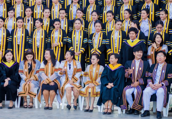 ภาพกิจกรรม พิธีฝึกซ้อมรับพระราชทานปริญญาบัตร คณะวิทยาศาสตร์และเทคโนโลยี | วันที่ 7 พฤศจิกายน 2560