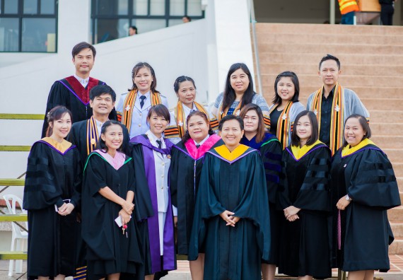 ภาพกิจกรรม พิธีฝึกซ้อมรับพระราชทานปริญญาบัตร คณะวิทยาศาสตร์และเทคโนโลยี | วันที่ 7 พฤศจิกายน 2560