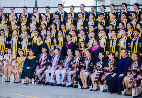 ภาพกิจกรรม พิธีฝึกซ้อมรับพระราชทานปริญญาบัตร คณะวิทยาศาสตร์และเทคโนโลยี | วันที่ 7 พฤศจิกายน 2560