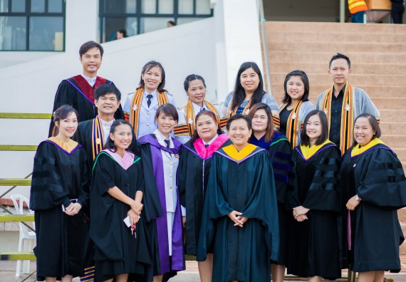 ภาพกิจกรรม พิธีฝึกซ้อมรับพระราชทานปริญญาบัตร คณะวิทยาศาสตร์และเทคโนโลยี | วันที่ 7 พฤศจิกายน 2560