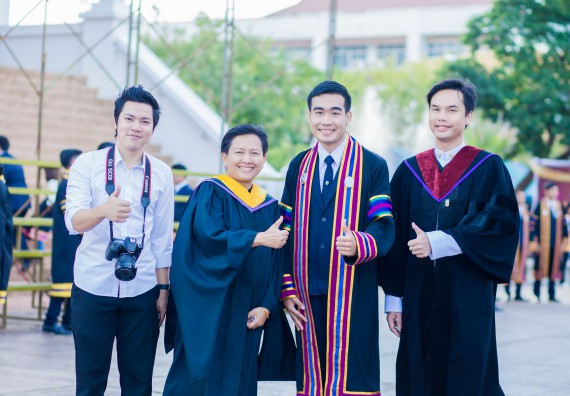 ภาพกิจกรรม พิธีฝึกซ้อมรับพระราชทานปริญญาบัตร คณะวิทยาศาสตร์และเทคโนโลยี | วันที่ 7 พฤศจิกายน 2560