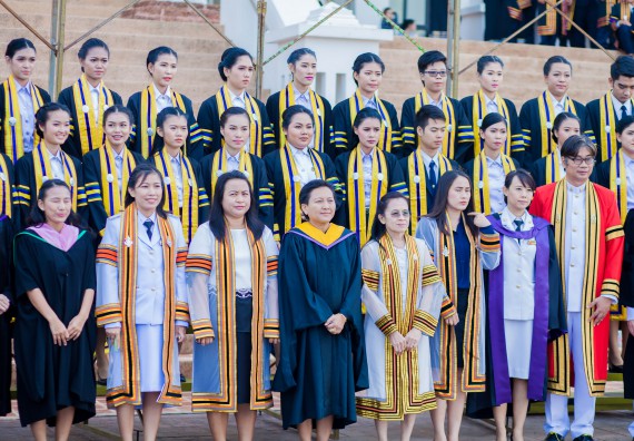 ภาพกิจกรรม พิธีฝึกซ้อมรับพระราชทานปริญญาบัตร คณะวิทยาศาสตร์และเทคโนโลยี | วันที่ 7 พฤศจิกายน 2560