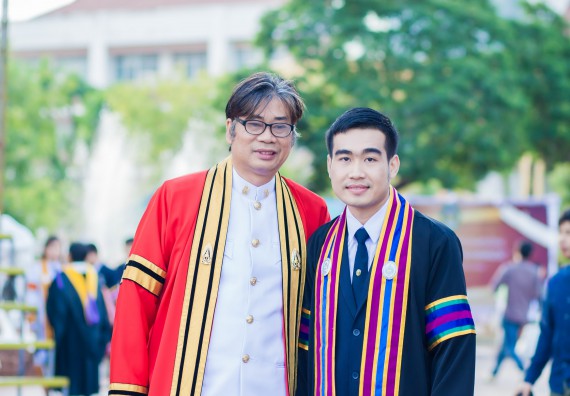 ภาพกิจกรรม พิธีฝึกซ้อมรับพระราชทานปริญญาบัตร คณะวิทยาศาสตร์และเทคโนโลยี | วันที่ 7 พฤศจิกายน 2560