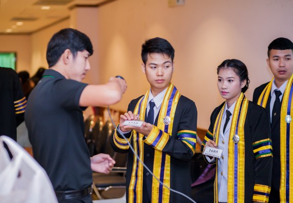 ภาพกิจกรรม พิธีฝึกซ้อมรับพระราชทานปริญญาบัตร คณะวิทยาศาสตร์และเทคโนโลยี | วันที่ 7 พฤศจิกายน 2560