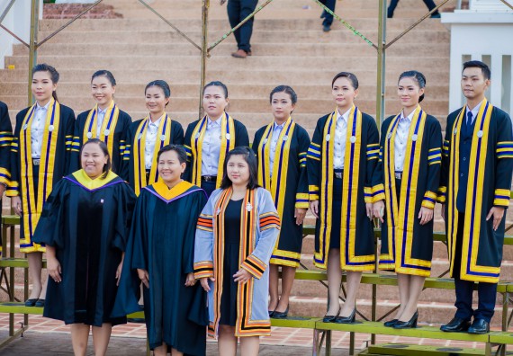 ภาพกิจกรรม พิธีฝึกซ้อมรับพระราชทานปริญญาบัตร คณะวิทยาศาสตร์และเทคโนโลยี | วันที่ 7 พฤศจิกายน 2560