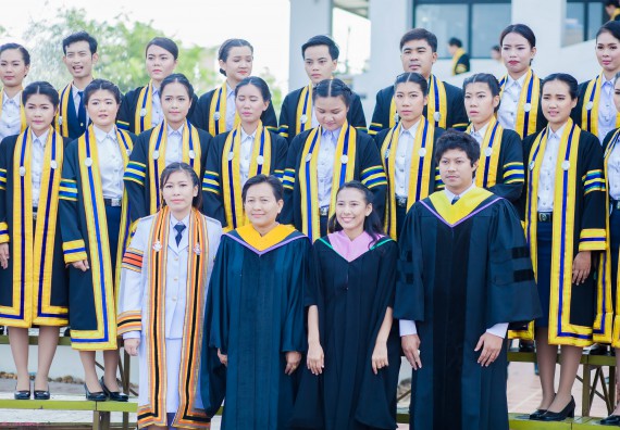 ภาพกิจกรรม พิธีฝึกซ้อมรับพระราชทานปริญญาบัตร คณะวิทยาศาสตร์และเทคโนโลยี | วันที่ 7 พฤศจิกายน 2560