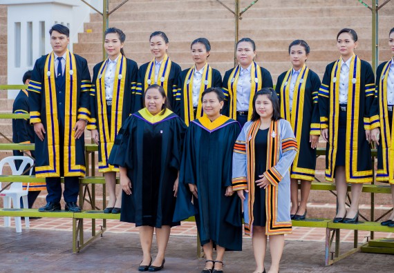 ภาพกิจกรรม พิธีฝึกซ้อมรับพระราชทานปริญญาบัตร คณะวิทยาศาสตร์และเทคโนโลยี | วันที่ 7 พฤศจิกายน 2560