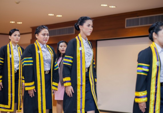 ภาพกิจกรรม พิธีฝึกซ้อมรับพระราชทานปริญญาบัตร คณะวิทยาศาสตร์และเทคโนโลยี | วันที่ 7 พฤศจิกายน 2560