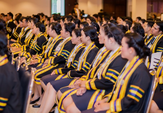 ภาพกิจกรรม พิธีฝึกซ้อมรับพระราชทานปริญญาบัตร คณะวิทยาศาสตร์และเทคโนโลยี | วันที่ 7 พฤศจิกายน 2560