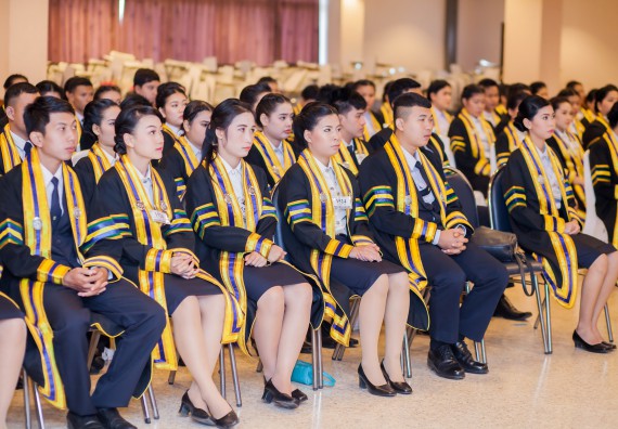 ภาพกิจกรรม พิธีฝึกซ้อมรับพระราชทานปริญญาบัตร คณะวิทยาศาสตร์และเทคโนโลยี | วันที่ 7 พฤศจิกายน 2560