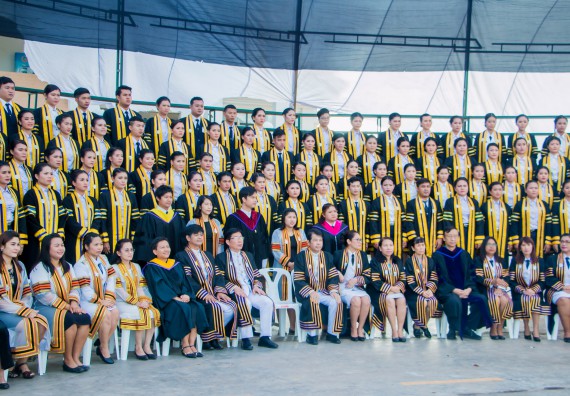 ภาพกิจกรรม พิธีฝึกซ้อมรับพระราชทานปริญญาบัตร คณะวิทยาศาสตร์และเทคโนโลยี | วันที่ 7 พฤศจิกายน 2560