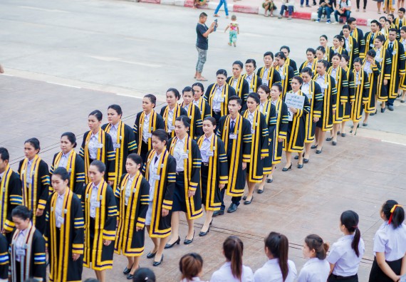 ภาพกิจกรรม พิธีฝึกซ้อมรับพระราชทานปริญญาบัตร และพิธีแสดงความยินดีกับบัณฑิตดีเด่น คณะวิทยาศาสตร์และเทคโนโลยี | วันที่ 8 พฤศจิกายน 2560