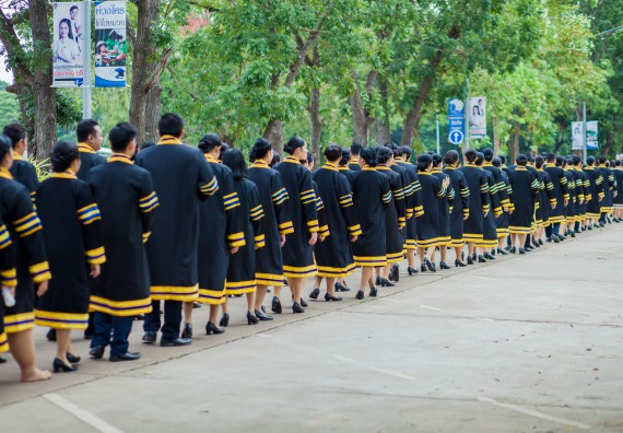 ภาพกิจกรรม พิธีฝึกซ้อมรับพระราชทานปริญญาบัตร และพิธีแสดงความยินดีกับบัณฑิตดีเด่น คณะวิทยาศาสตร์และเทคโนโลยี | วันที่ 8 พฤศจิกายน 2560