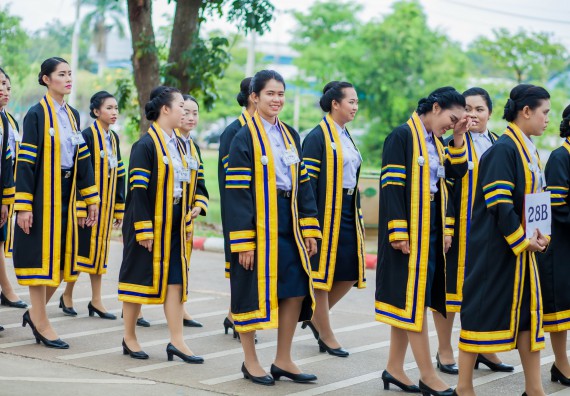 ภาพกิจกรรม พิธีฝึกซ้อมรับพระราชทานปริญญาบัตร และพิธีแสดงความยินดีกับบัณฑิตดีเด่น คณะวิทยาศาสตร์และเทคโนโลยี | วันที่ 8 พฤศจิกายน 2560