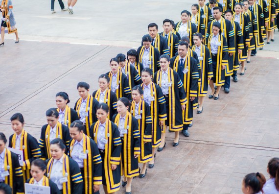 ภาพกิจกรรม พิธีฝึกซ้อมรับพระราชทานปริญญาบัตร และพิธีแสดงความยินดีกับบัณฑิตดีเด่น คณะวิทยาศาสตร์และเทคโนโลยี | วันที่ 8 พฤศจิกายน 2560