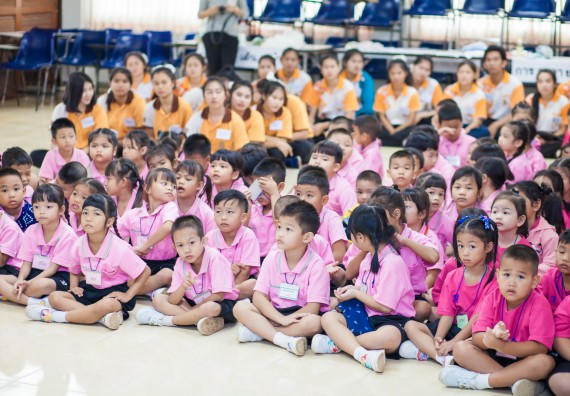 ภาพกิจกรรม คณะวิทยาศาสตร์และเทคโนโลยี จัดกิจกรรมค่ายวิทยาศาสตร์โรงเรียนสาธิตฯ ระดับชั้นอนุบาล