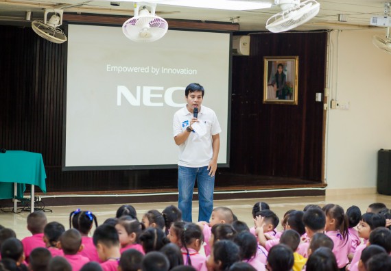 ภาพกิจกรรม คณะวิทยาศาสตร์และเทคโนโลยี จัดกิจกรรมค่ายวิทยาศาสตร์โรงเรียนสาธิตฯ ระดับชั้นอนุบาล