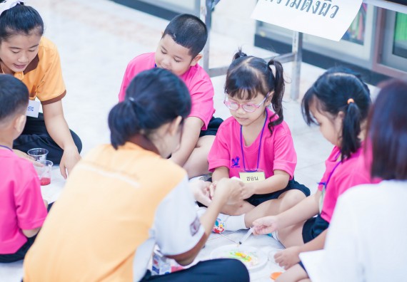 ภาพกิจกรรม คณะวิทยาศาสตร์และเทคโนโลยี จัดกิจกรรมค่ายวิทยาศาสตร์โรงเรียนสาธิตฯ ระดับชั้นอนุบาล