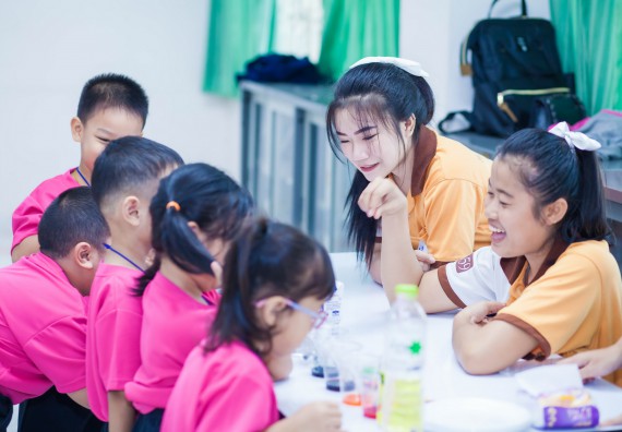 ภาพกิจกรรม คณะวิทยาศาสตร์และเทคโนโลยี จัดกิจกรรมค่ายวิทยาศาสตร์โรงเรียนสาธิตฯ ระดับชั้นอนุบาล