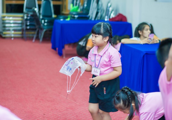 ภาพกิจกรรม คณะวิทยาศาสตร์และเทคโนโลยี จัดกิจกรรมค่ายวิทยาศาสตร์โรงเรียนสาธิตฯ ระดับชั้นอนุบาล